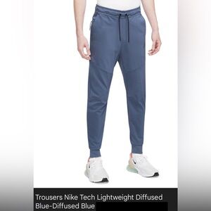NIKE TECH LIGHTWEIGHT TROUSERS
DQ4316-491, Diffused Blue, XXL